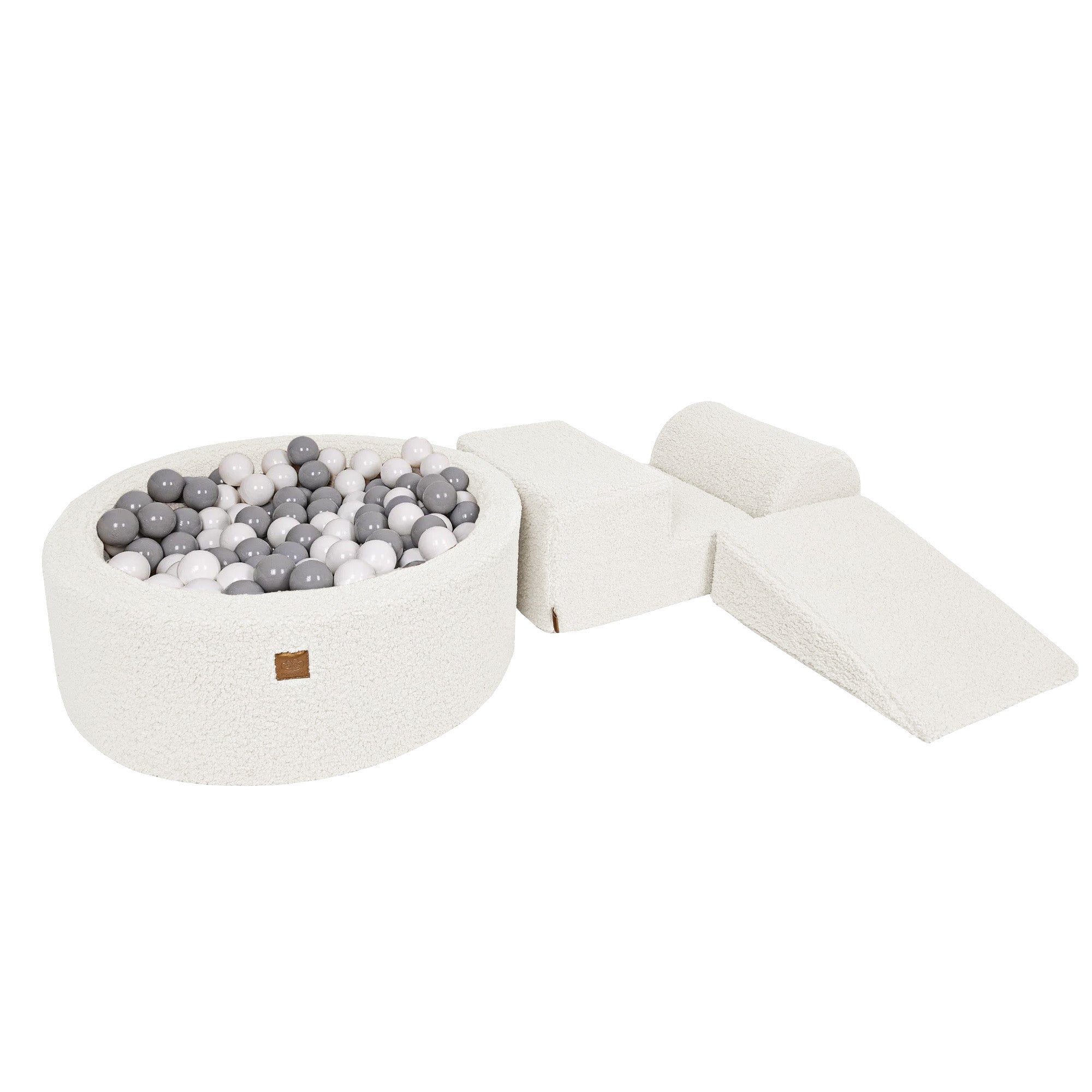 Blocuri de cățărat din spumă Bearly Kids, albe - Set de joacă moale pentru bebeluși | Mingi din care puteți alege