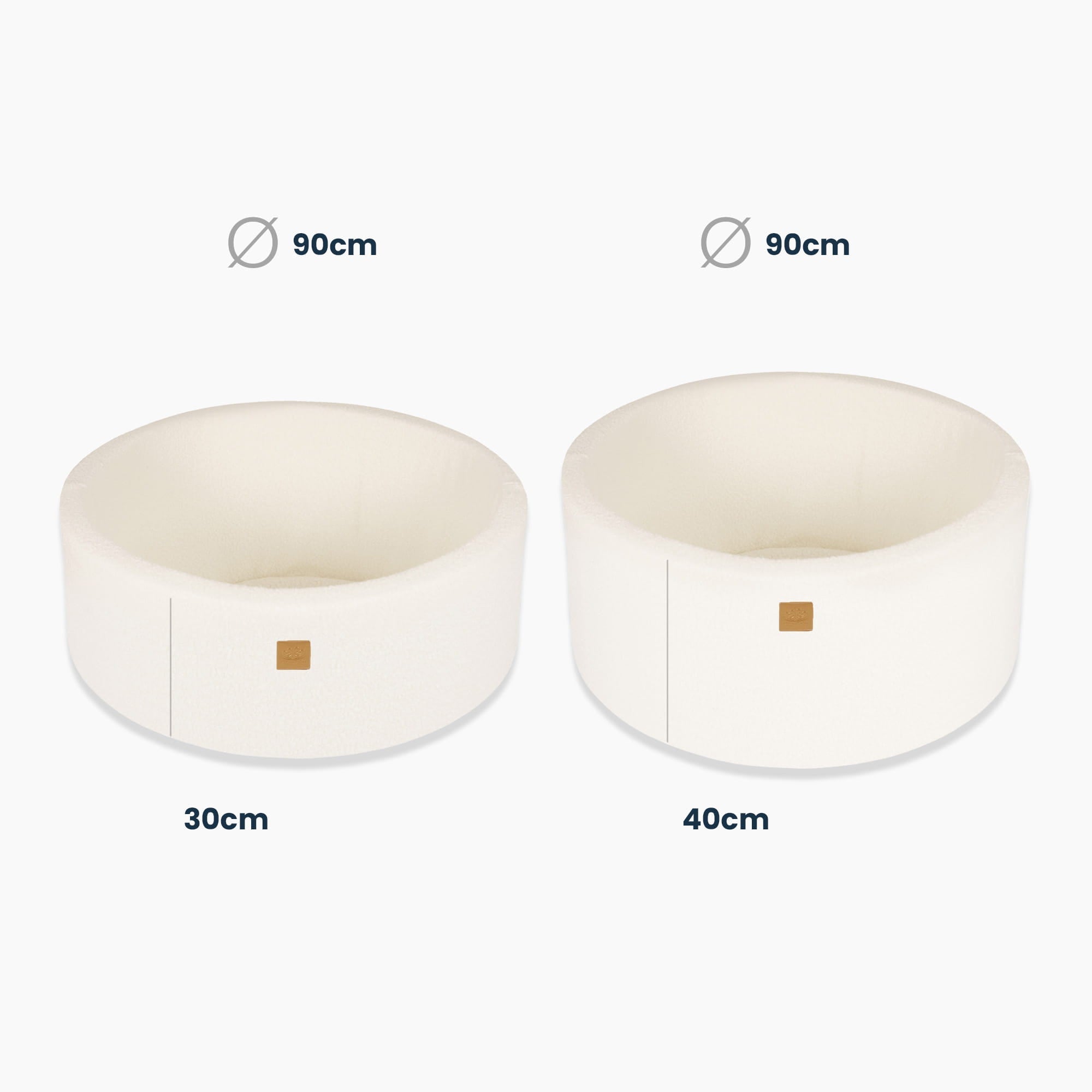 Bile albe pentru jocul Boucle Ball Pit din care puteți alege